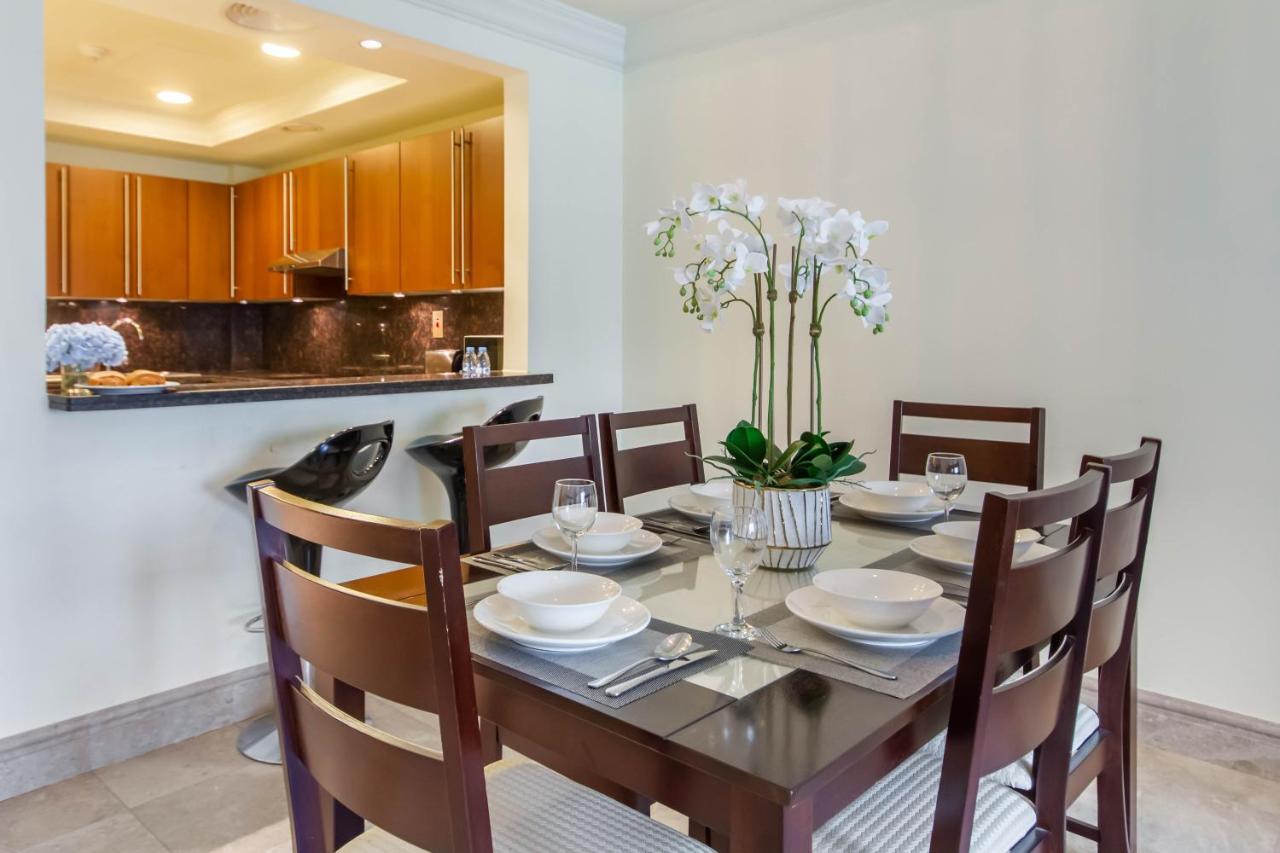 Bespoke Holiday Homes - Palm Jumeirah- 1 Bedroom Fairmont North Residence Дубай Екстериор снимка