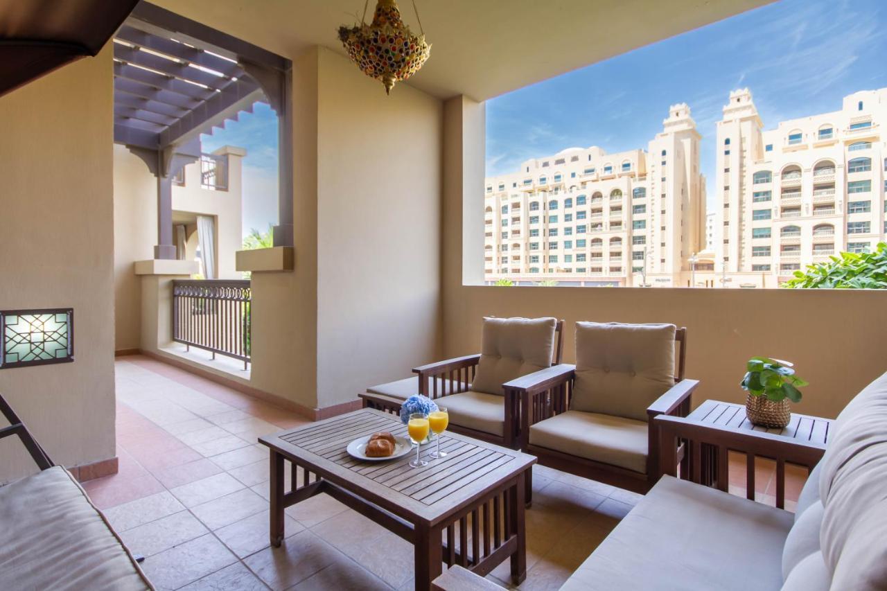 Bespoke Holiday Homes - Palm Jumeirah- 1 Bedroom Fairmont North Residence Дубай Екстериор снимка