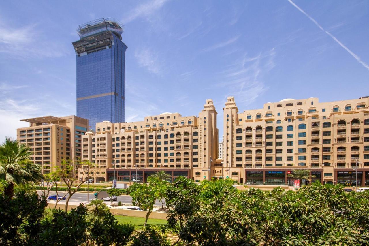 Bespoke Holiday Homes - Palm Jumeirah- 1 Bedroom Fairmont North Residence Дубай Екстериор снимка
