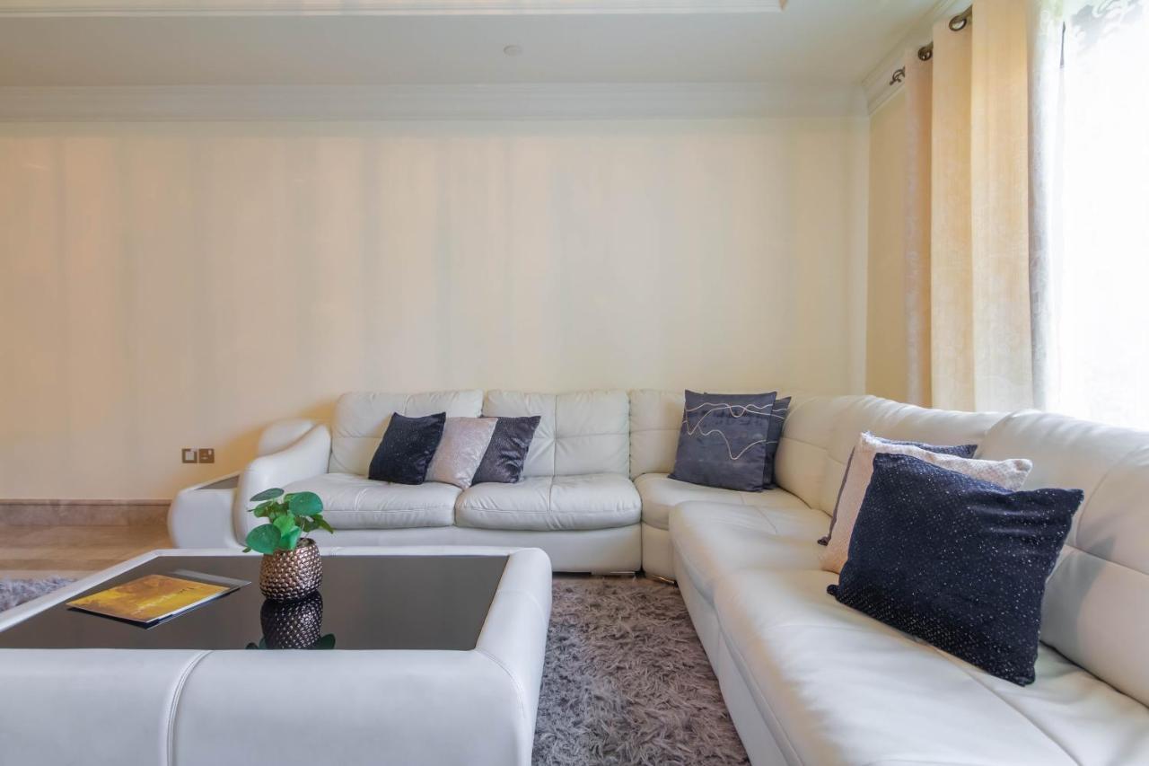 Bespoke Holiday Homes - Palm Jumeirah- 1 Bedroom Fairmont North Residence Дубай Екстериор снимка